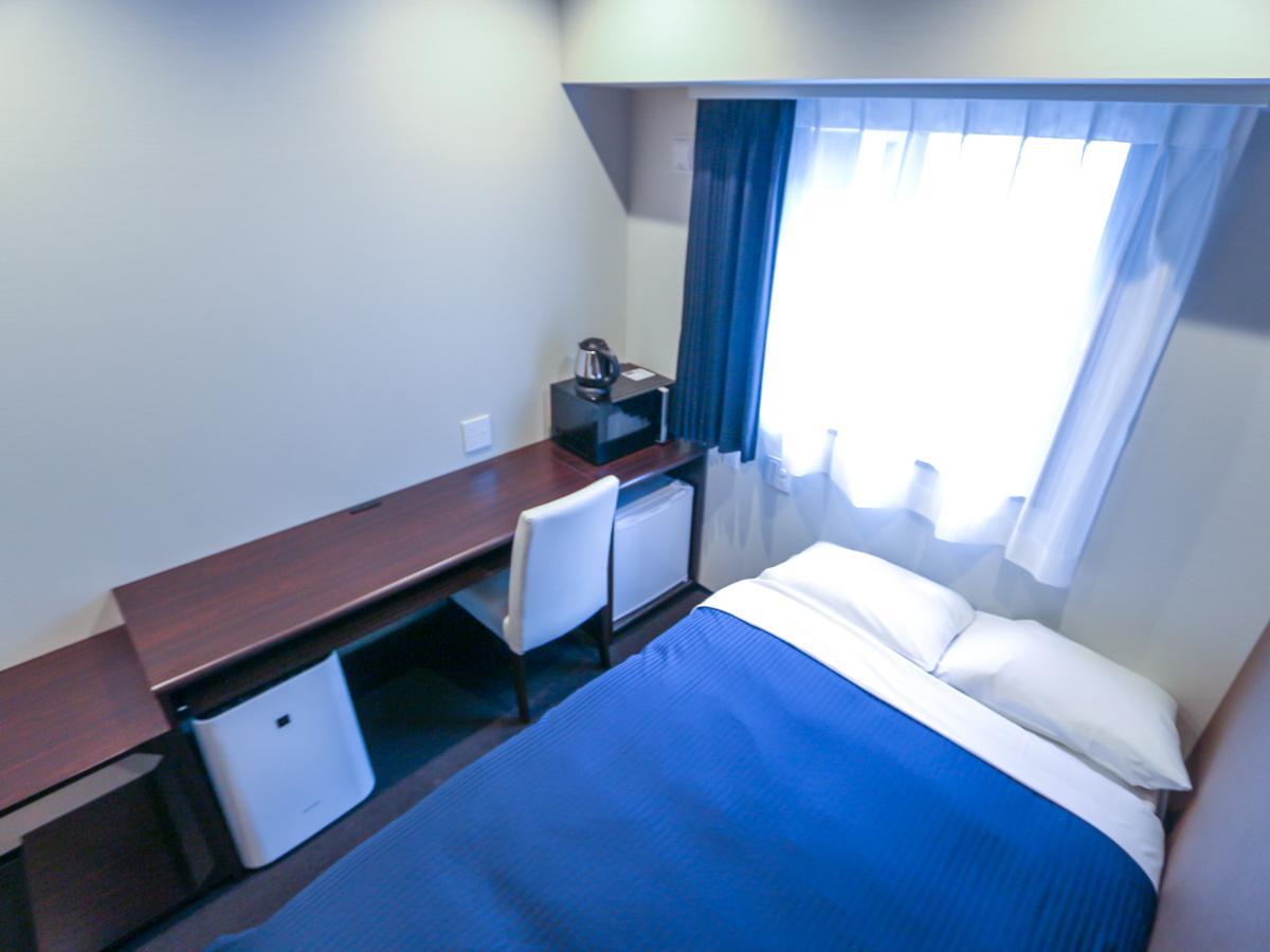 Hotel Livemax Yokohama Kannai Ekimae Extérieur photo