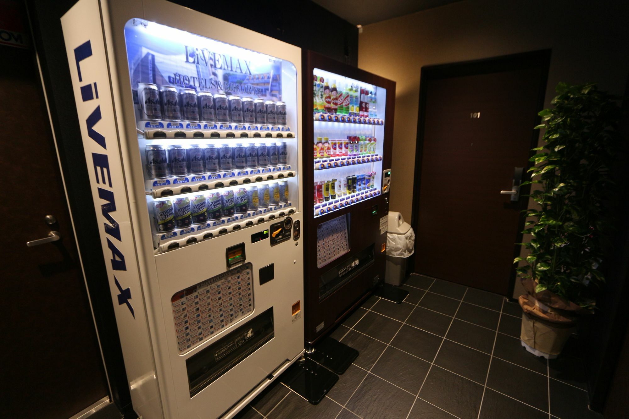 Hotel Livemax Yokohama Kannai Ekimae Extérieur photo